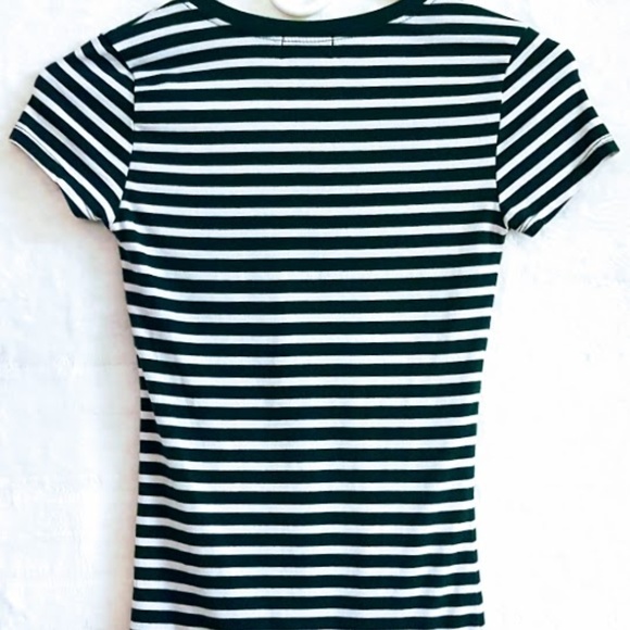 #K2 Girl's Wet Seal V-Neck T-shirt - Picture 4 of 5